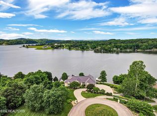 1325 Windridge Rd, Friendsville, TN 37737