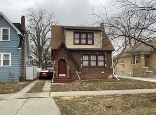 2105 S 3rd Ave, Maywood, IL 60153