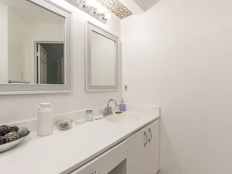 14434 Cabana East St #305 — Photo 9