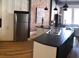 127 S Main St APT 1, Marshalltown, IA 50158