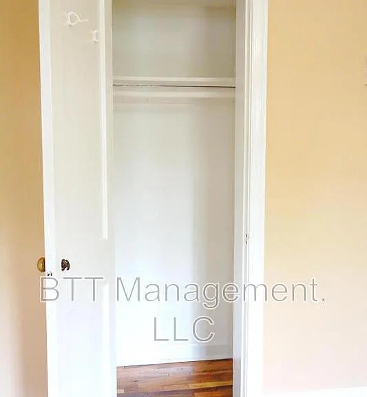 8210 Greenwood Ave #1 — Photo 12