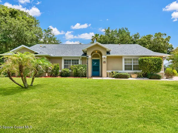 721 Hyannie St NE, Palm Bay, FL 32907
