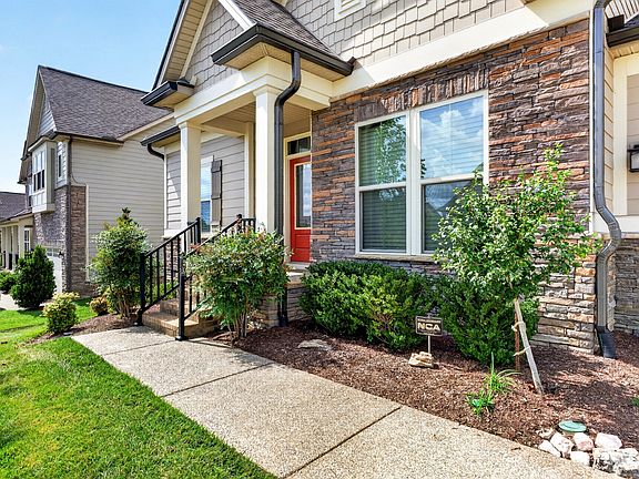 5th image of 6910 Wellsford Ln