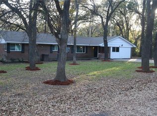 8909 Claiborn St, Lakeside, TX 76135