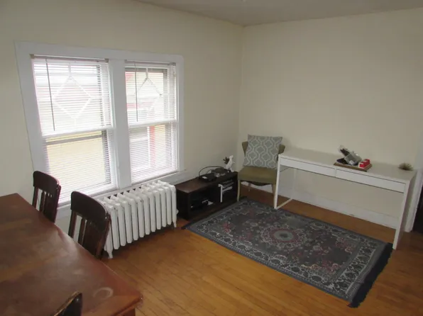 219 N Brooks St, Madison, WI 53715