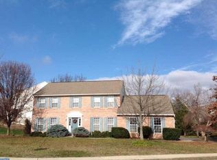 2400 John Henry Dr, Sinking Spring, PA 19608