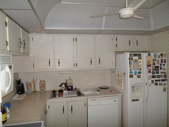 2nd image of 3070 Holiday Springs Blvd APT 211