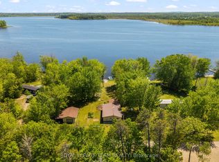 424 Hummingbird Ln, North Algona Wilberforce, ON K0J1T0
