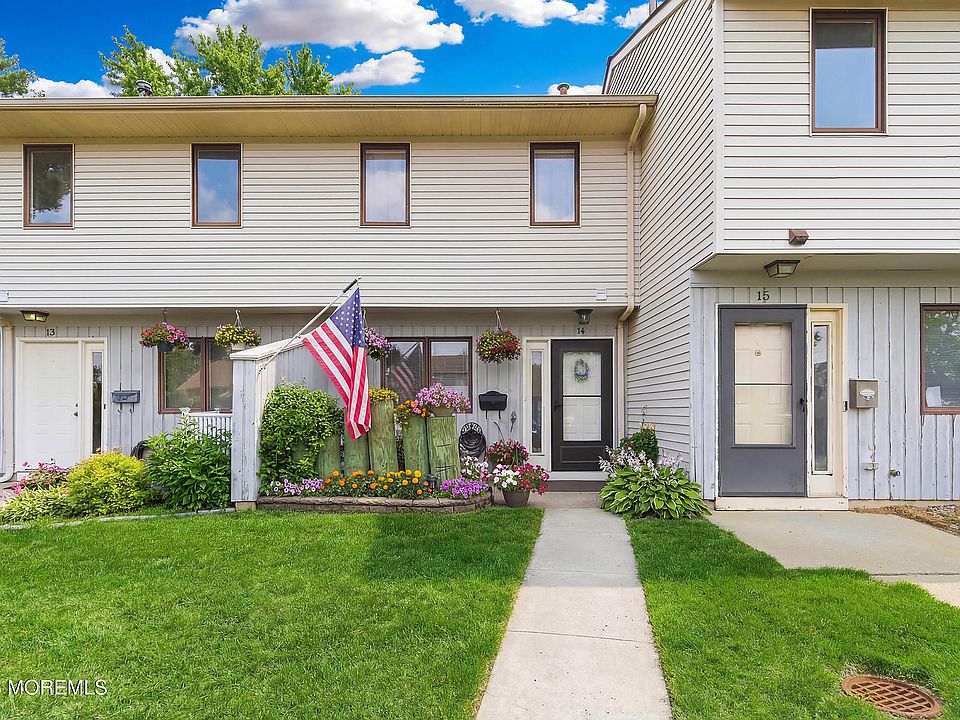 1st image of 165 Shore Boulevard #14