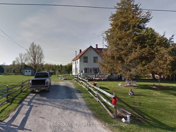 2011 Fairview Rd, Rideau Lakes, ON K0G 1E0