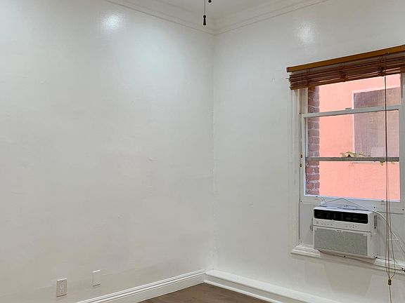 5th image of 4029 Oakwood Ave #Sk1jckxuj