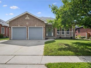 99 Westcliff Way, Cambridge, ON N1S 5A7
