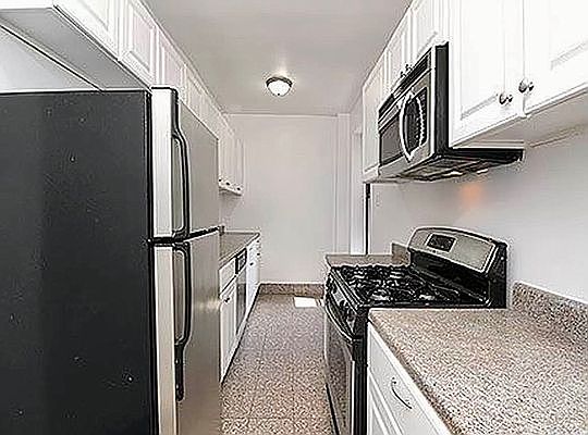 1st image of 118-60 Metro Ave #2A