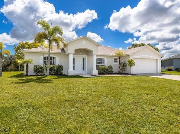 2560 Hawks Preserve Dr, Fort Myers, FL 33905