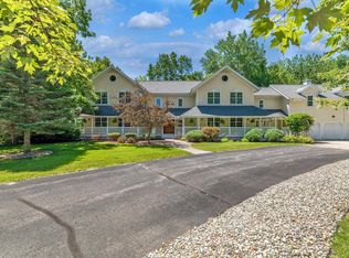 3578 E Felicia Dr, Midland, MI 48642