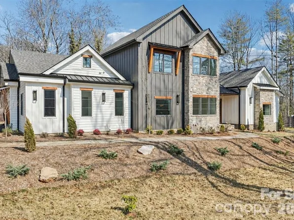 272 Glazener Rd, Brevard, NC 28712