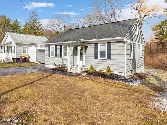 2nd image of 667 Feura Bush Road