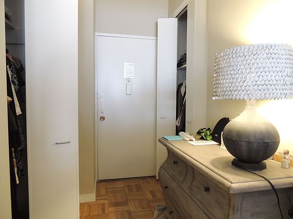 4th image of 333 E 49th St APT 9H