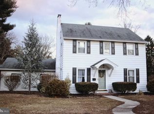 111 Maple Rd, Harrisburg, PA 17109