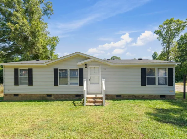 551 Betsy Ln, Woodruff, SC 29388