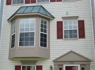 1521 Ashburnham Dr, Crofton, MD 21114