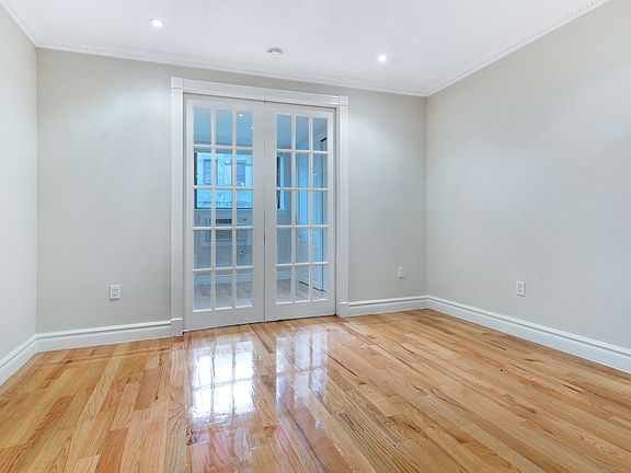 4th image of 334 E 81st St #4F