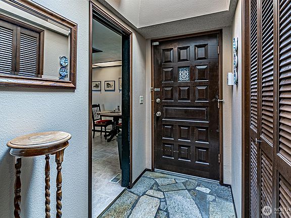 4th image of 1372 Bel Air Road #8