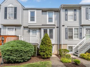 95 Lafayette St APT 12, Stamford, CT 06902