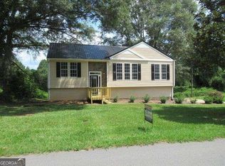 419 W Atlanta St, Tallapoosa, GA 30176
