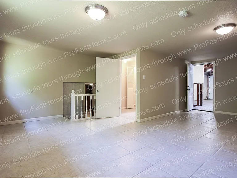 7840 SW West Slope Dr — Photo 38
