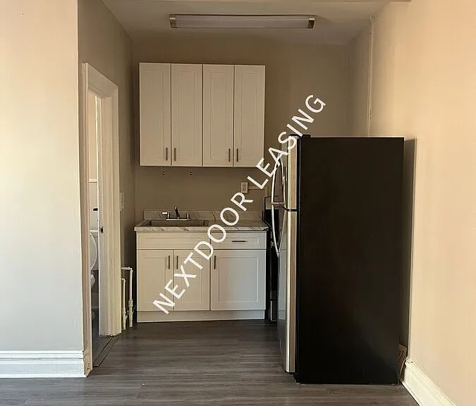 104 Belmont Ave #4CM — Photo 1