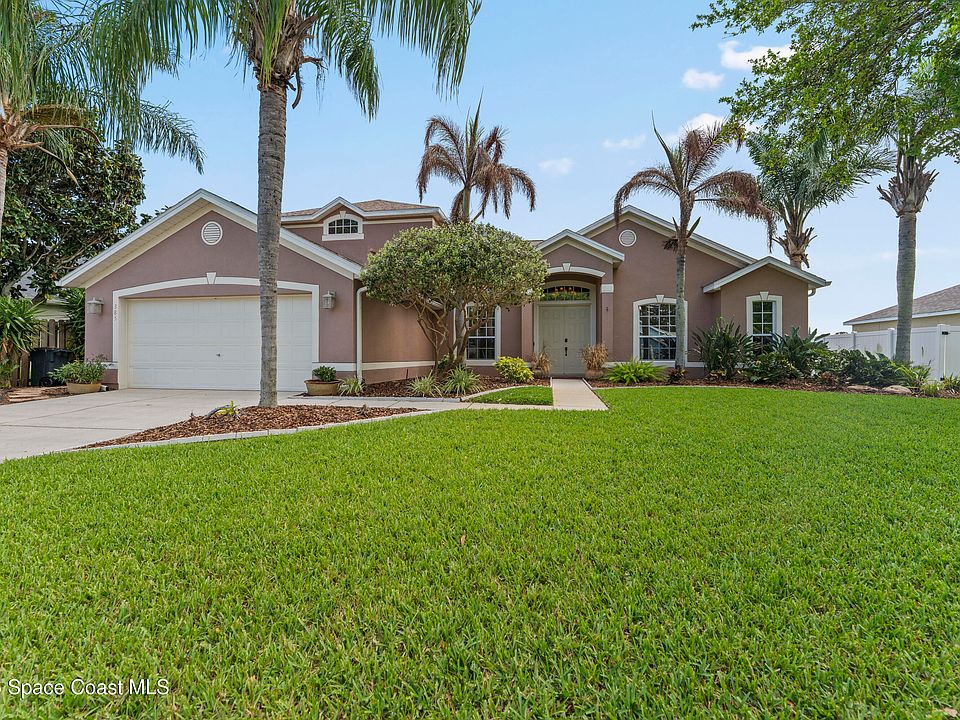 1st image of 385 Tunbridge Dr