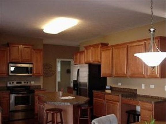 3rd image of 5400 Windem Dr