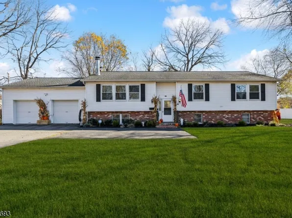 234 Park Ave, Hackettstown Town, NJ 07840