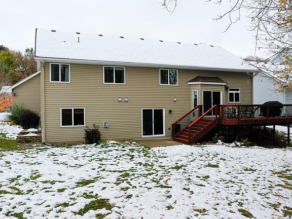 4th image of 19036 Embers Ave