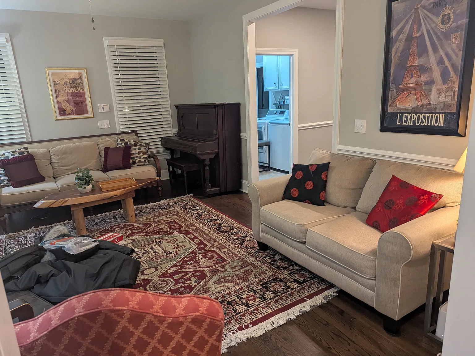 4 bed, 2.5 bath, 2056 sqft, $4,900 — Photo 4