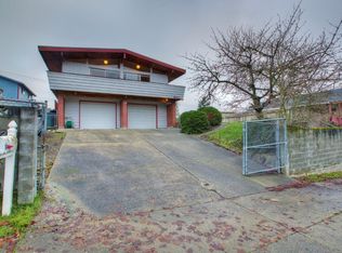 5011 25th Ave SW, Seattle, WA 98106