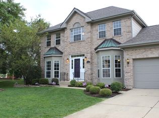 102 N Windham Ln, Bloomingdale, IL 60108