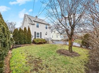 616 Hope St APT A, Stamford, CT 06907