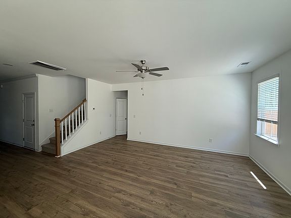 5th image of 33 Thorne St