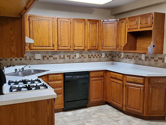 3rd image of 1507 Oshaughnesy Dr