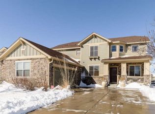 511 N Flat Rock Cir, Aurora, CO 80018