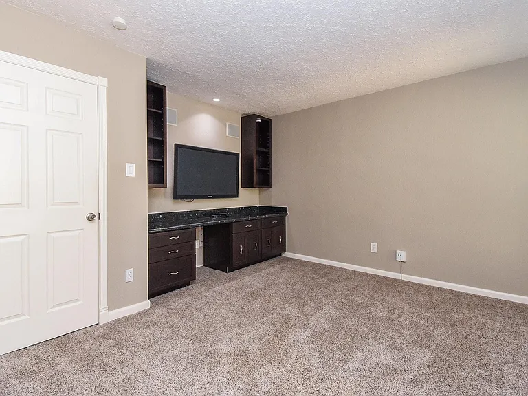 9400 Doliver Dr #56 — Photo 25