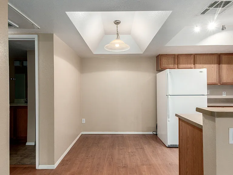 1720 E Thunderbird Rd #1037 — Photo 9
