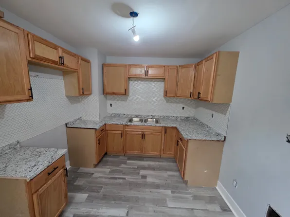 12799 Promenade St #1&2, Detroit, MI 48213