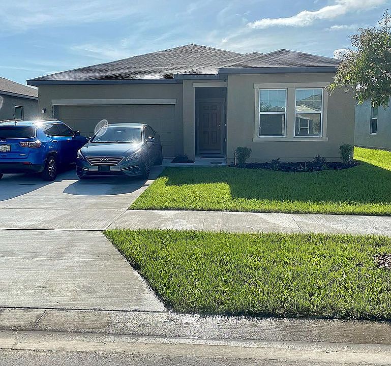 2nd image of 5650 Alexander Springs Pl