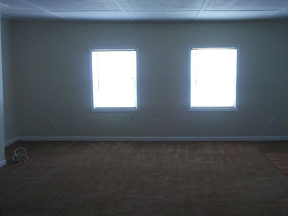 4th image of 5686 Mountain Park Way