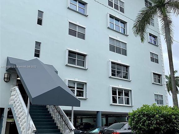 4th image of 1881 Middle River Dr APT 703