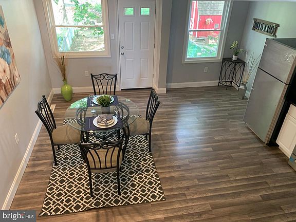 3rd image of 234 Alban Dr