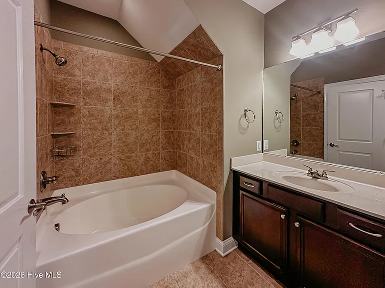 38 Elk Ridge Ln — Photo 17